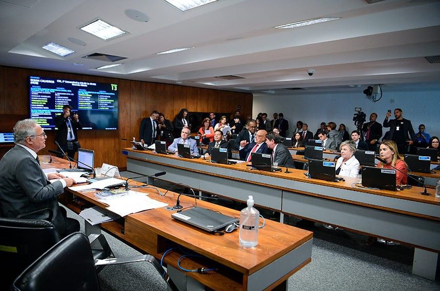 Senado vai investigar espionagem ilegal da Abin no celular de brasileiros