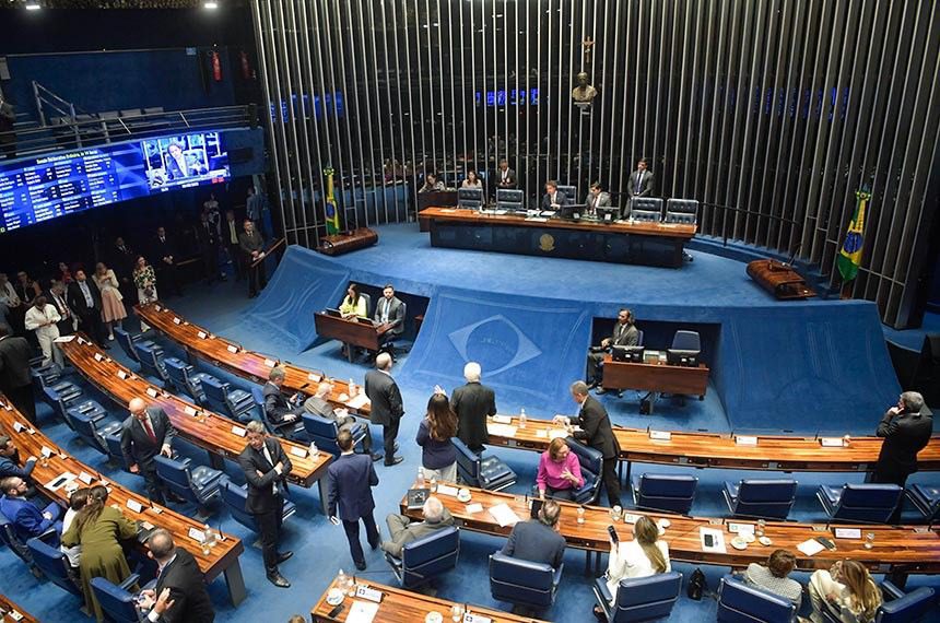 Transporte gratuito em eleição está na pauta do Plenário desta terça-feira (22)