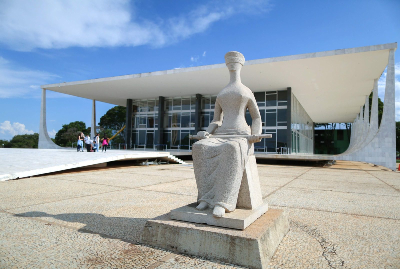 Mandatos no Supremo se Estendem com Nomeação de Ministros ‘Jovens’