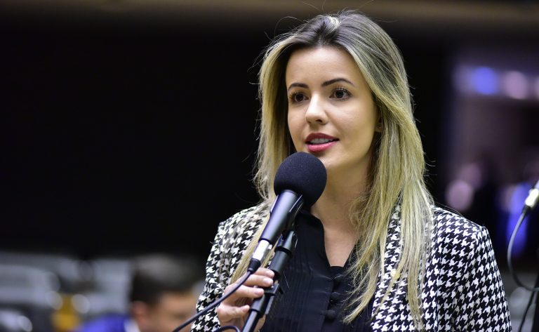 Projeto prevê a proteção do Código do Consumidor ao produtor rural que comprar insumos agrícolas