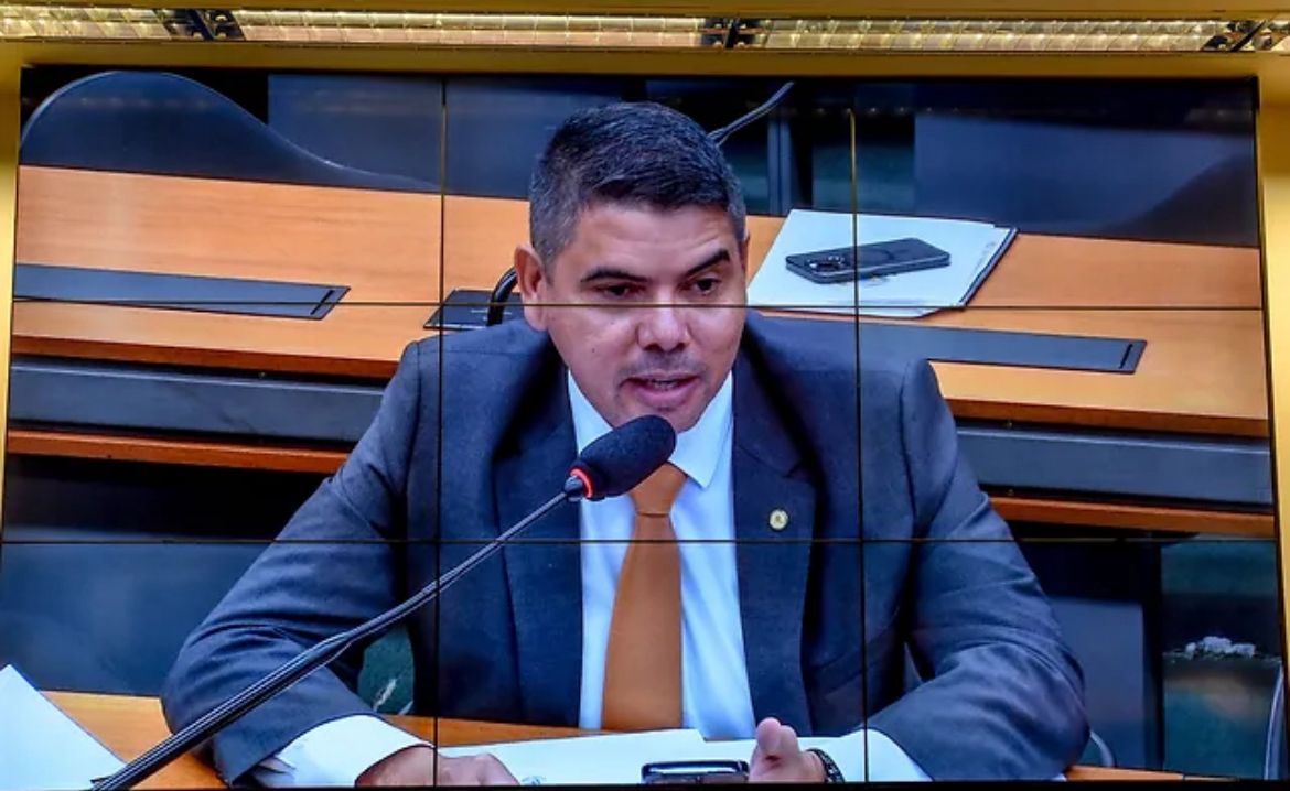 Emenda de Messias Donato visa barrar progressão de pena em crimes sexuais