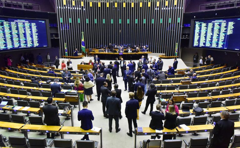 Câmara aprova projeto que autoriza participação do presidente do TCU no Conselho de Auditores da ONU