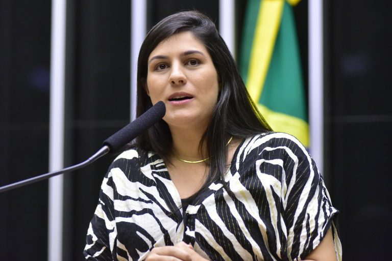 Projeto atribui a psicólogo a responsabilidade por prescrever terapias usadas no tratamento do autismo