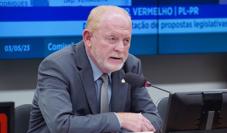 Projeto prevê linha de crédito do BNDES para sistemas de segurança escolar