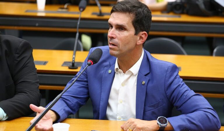 Comissão aprova reconhecimento de academias como componentes de atenção básica à saúde