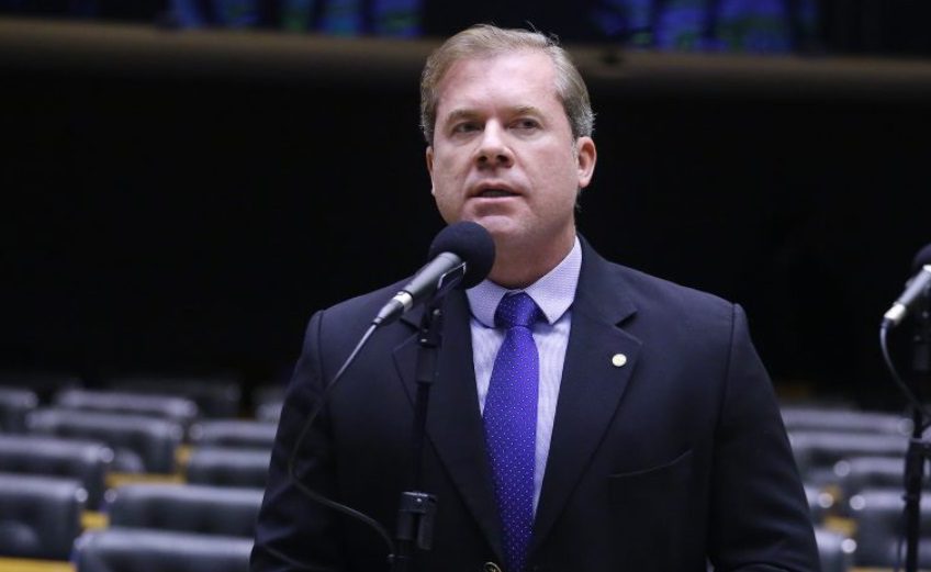 Projeto exige documentação do médico para encomendar carimbo