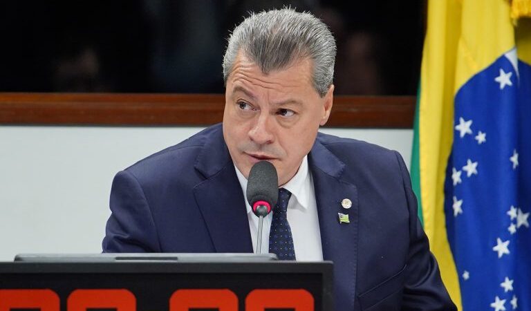 Projeto concede seguro-desemprego para agricultor familiar que perder a safra
