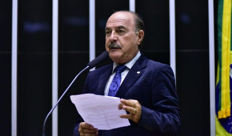 Projeto concede validade indeterminada a laudo médico que atesta diabetes tipo 1