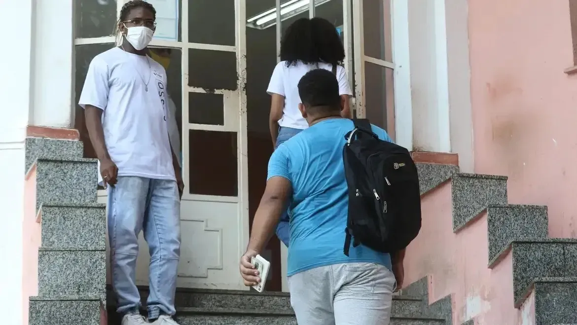Cotas raciais em concursos são prorrogadas pelo STF até nova legislação do Congresso