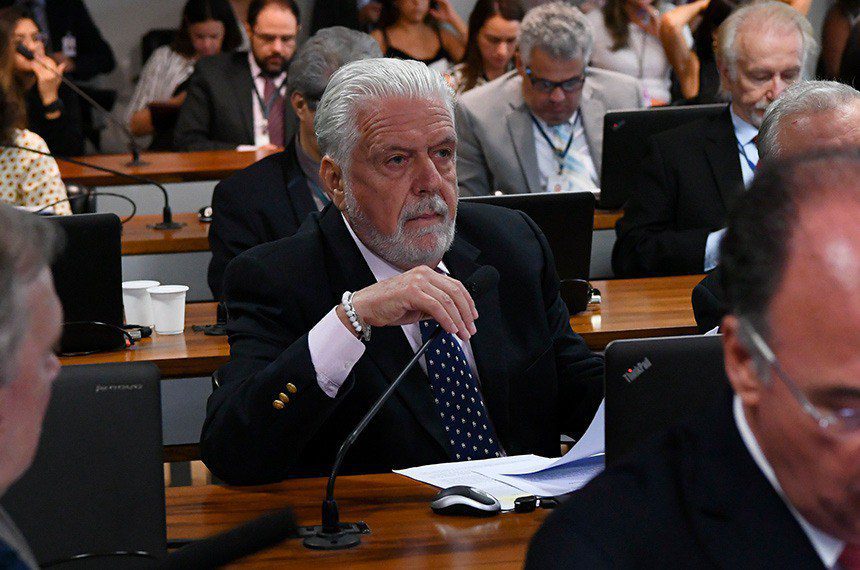 Comissão de Educação decide sobre a criação do Programa Agente Jovem Ambiental