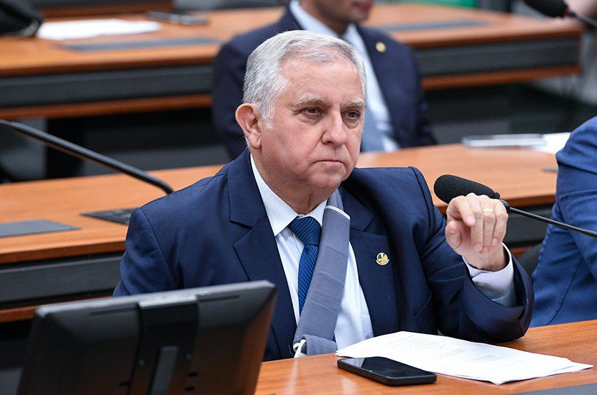 Debate em Audiência Aborda Questões de Propriedade Intelectual de Fármacos Inovadores para Uso em Humanos