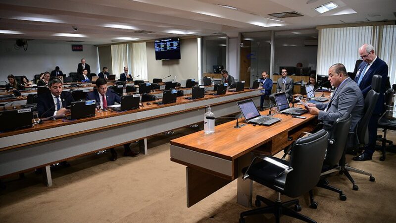 Proposta de projeto visa penalizar o crime de ‘estupro virtual