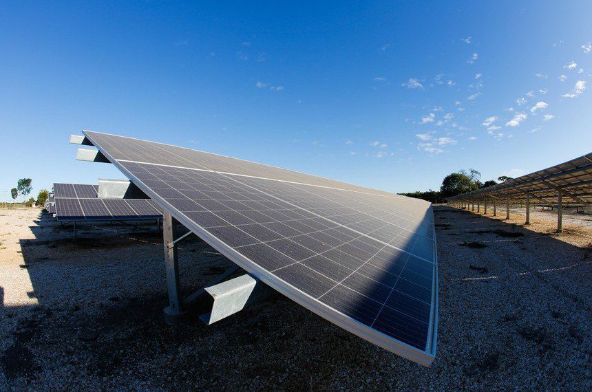 Pauta da CRA Inclui Incentivo à Energia Renovável para Produtores Agrícolas