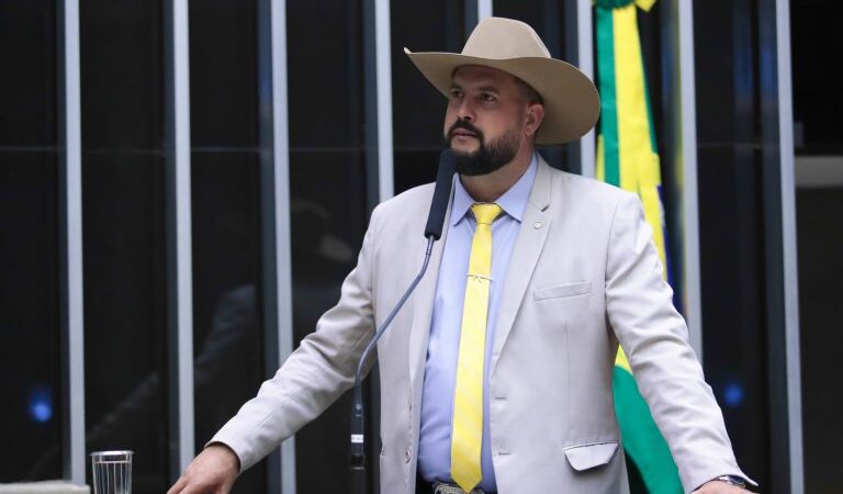 Comissão Aprova Isenção de IPI na Compra de Pneus Novos para Caminhoneiros Autônomos