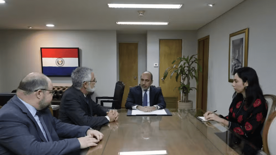 Paraguai convoca embaixador brasileiro para esclarecer suposto monitoramento da Abin