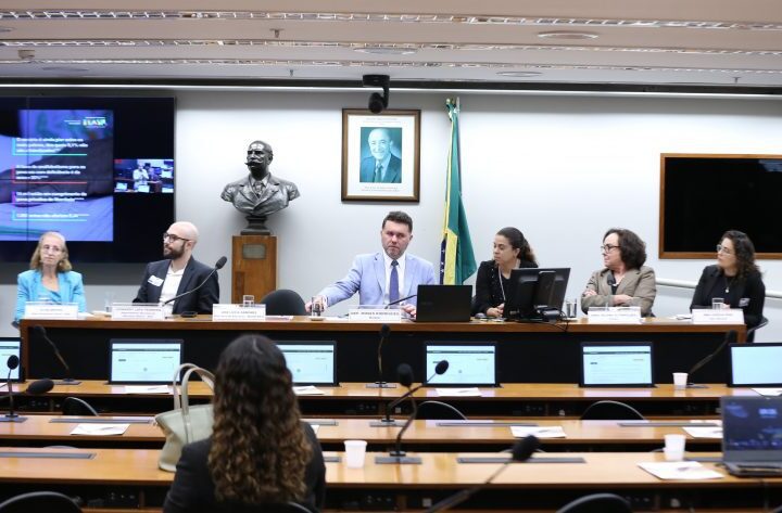 Novo Plano Nacional de Educação mira combate ao analfabetismo e fortalecimento da EJA