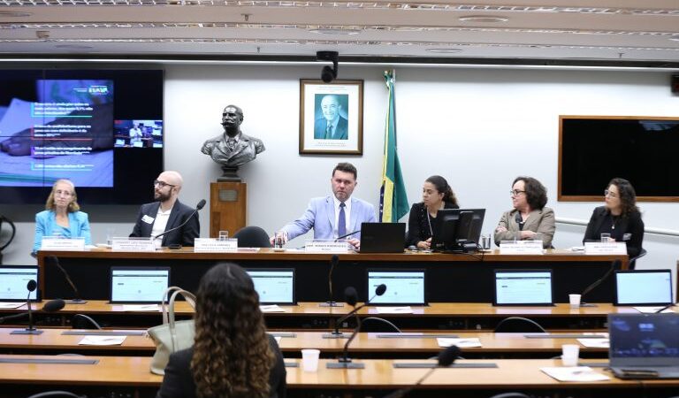 Novo Plano Nacional de Educação mira combate ao analfabetismo e fortalecimento da EJA