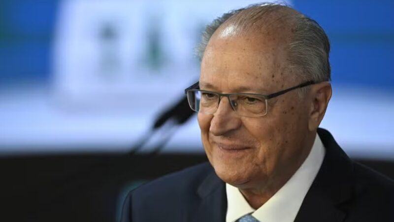 Alckmin afirma que negociação com EUA sobre tarifas começa nesta quarta-feira