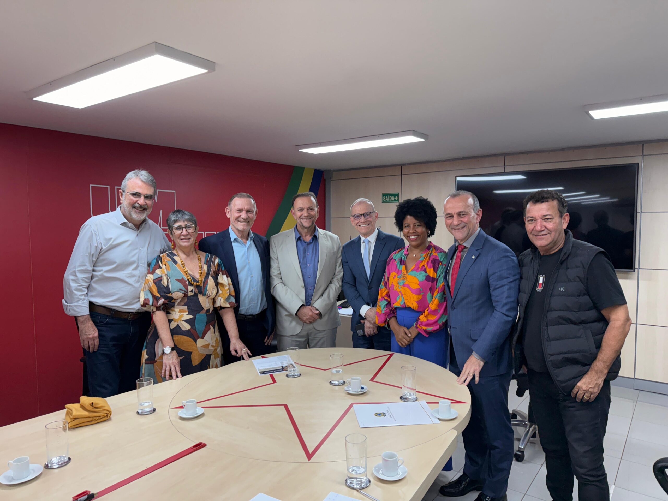 PT Nacional dá aval para construção da pré-candidatura de Helder Salomão ao governo do Espírito Santo