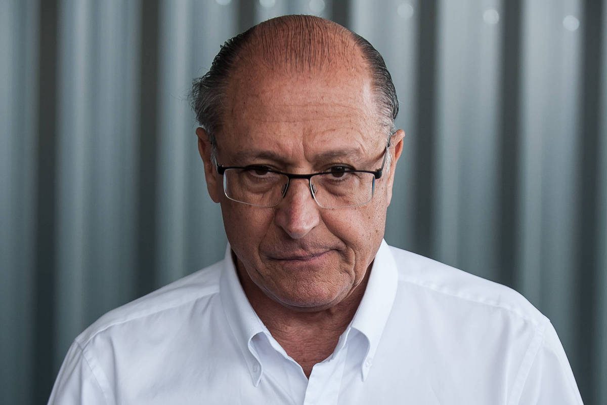 Alckmin na corda bamba: Lula avalia manter vice na chapa de 2026