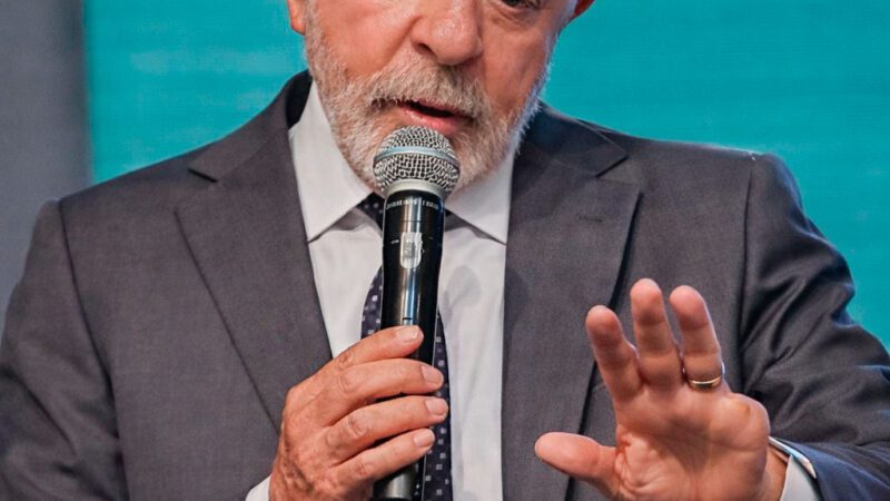 Lula evita embate com Trump e defende diplomacia focada em resultados para o Brasil