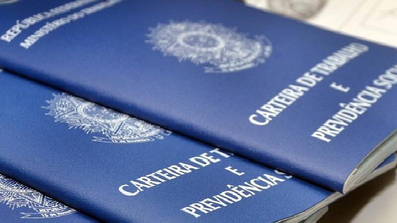 Maioria dos brasileiros defende fim da escala 6×1 e prevê melhora no bem-estar, diz pesquisa