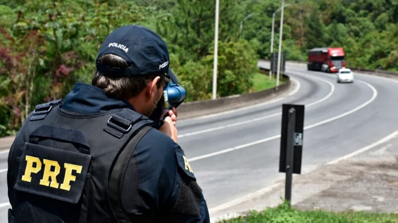 Senado analisa isenção de multas antigas para novos donos de veículos
