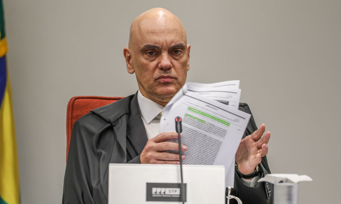 Oposição articula ofensiva contra Moraes no Congresso após suspensão da Lei da Dosimetria