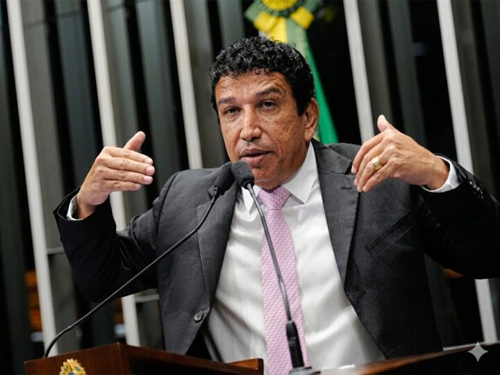 Justiça determina que Meta remova posts ofensivos contra Magno Malta