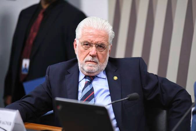 Pesquisa Quaest: 62% avaliam que investigação envolvendo Jaques Wagner prejudica campanha de Lula
