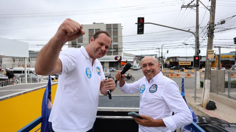 Das ruas de Vila Velha ao interior: Dr. Victor completa 10 dias de campanha em ritmo intenso