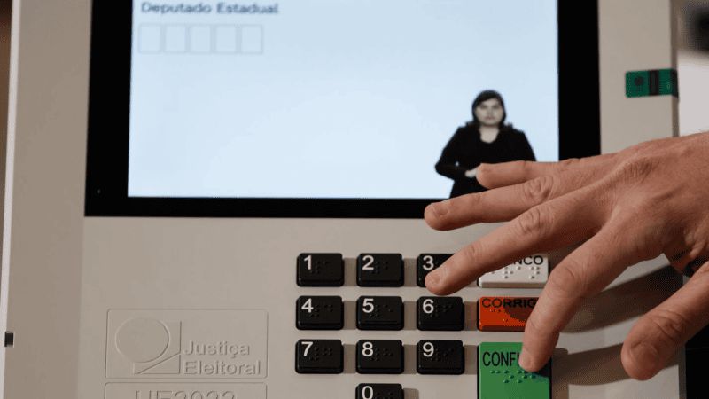 Campanha eleitoral de 2026 começa nas ruas e na internet