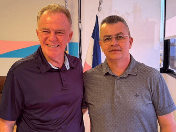 Casagrande anuncia pastor como segundo suplente ao Senado