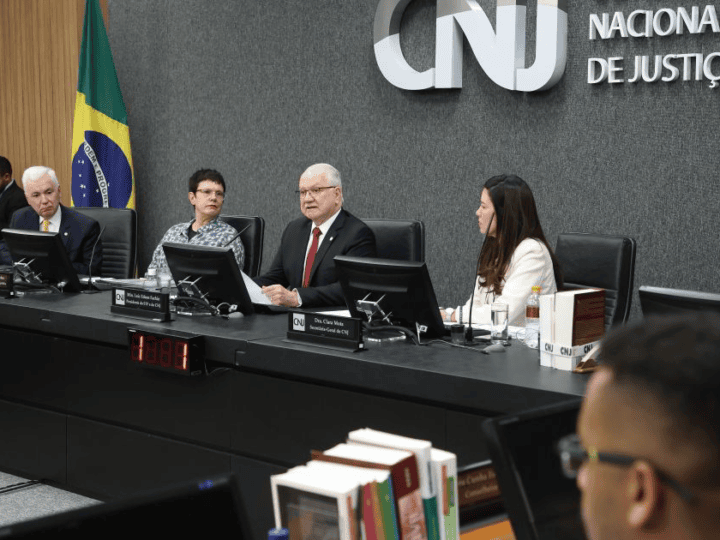 CNJ exclui aposentadoria compulsória como punição máxima para juízes