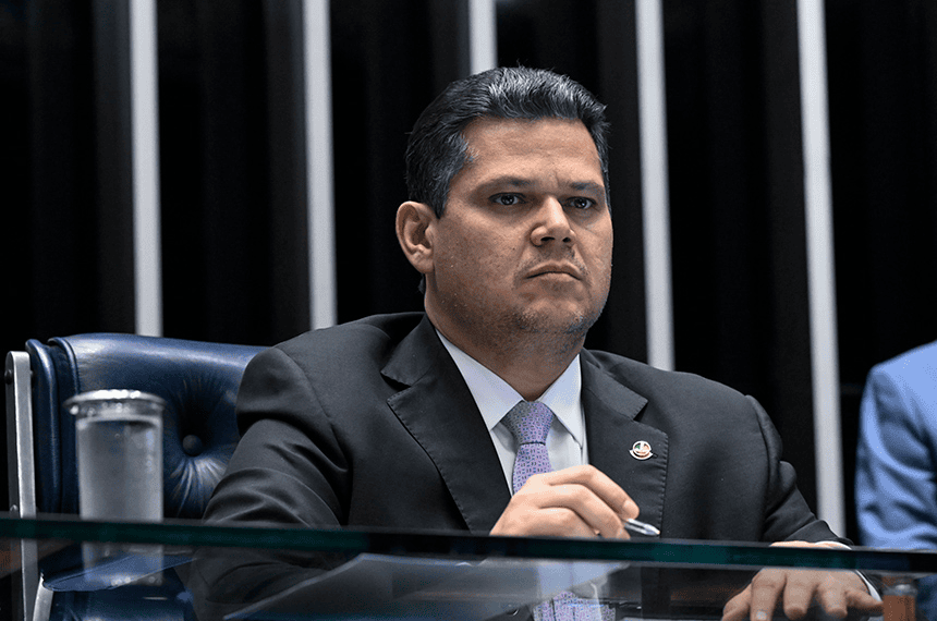 Davi Alcolumbre define três prioridades para análise das comissões do Senado