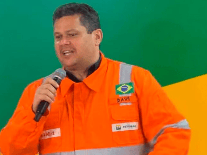 Davi destaca potencial de petróleo na Margem Equatorial após visita com Lula