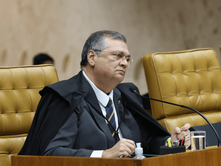 Dino aciona PF para investigar emendas PIX após auditoria do TCU apontar prejuízo de R$ 55,4 milhões