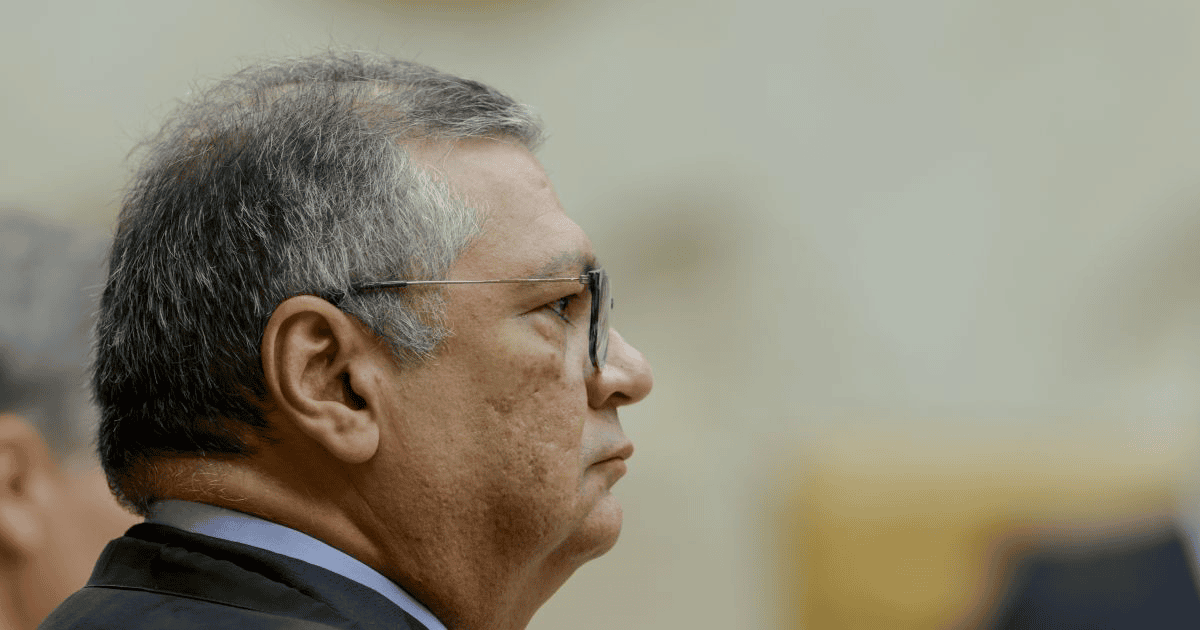 Dino cobra respostas de partidos sobre gestão de emendas parlamentares