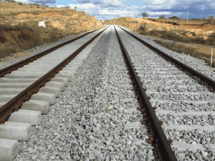 Governo recomenda incluir seis trechos ferroviários no plano de desestatização