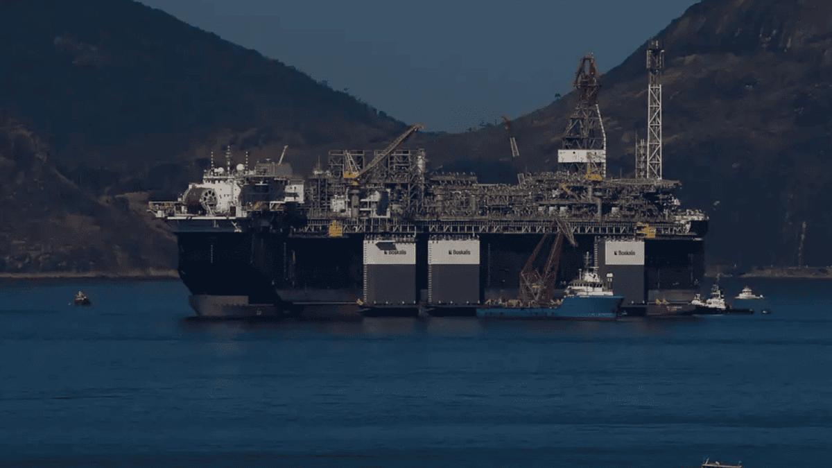 Justiça Federal suspende imposto de exportação de petróleo