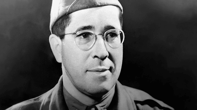Lei inscreve frei Orlando, capelão do Exército na 2ª Guerra, no Livro dos Heróis da Pátria