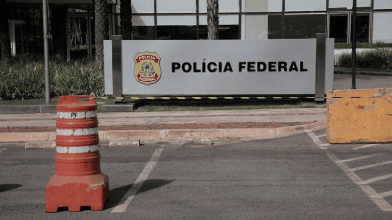 PF indicia empresário conhecido como Rei do Lixo e outras 24 pessoas na Operação Overclean