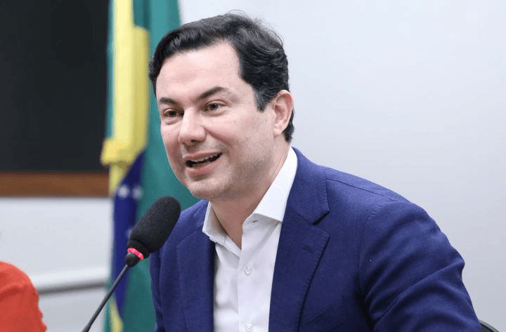 Projeto da Câmara propõe reciclagem obrigatória de painéis solares e baterias