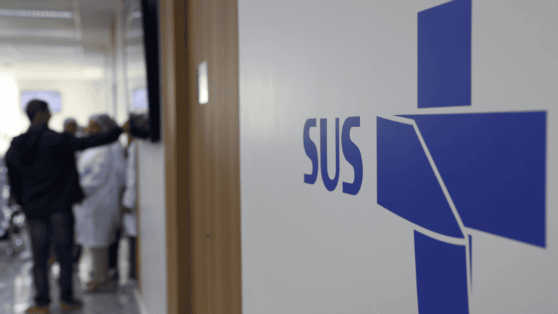 Projeto garante remédios para síndrome rara no SUS e em planos de saúde