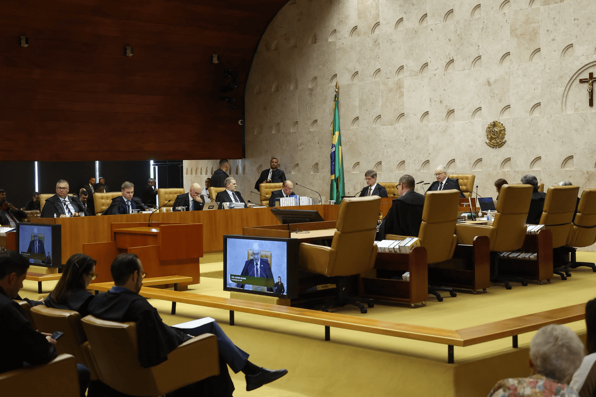 STF pode retomar julgamento sobre vínculo de trabalhadores de plataformas