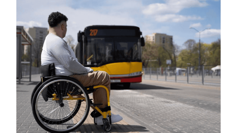 TRE-ES garante transporte gratuito a eleitores com deficiência