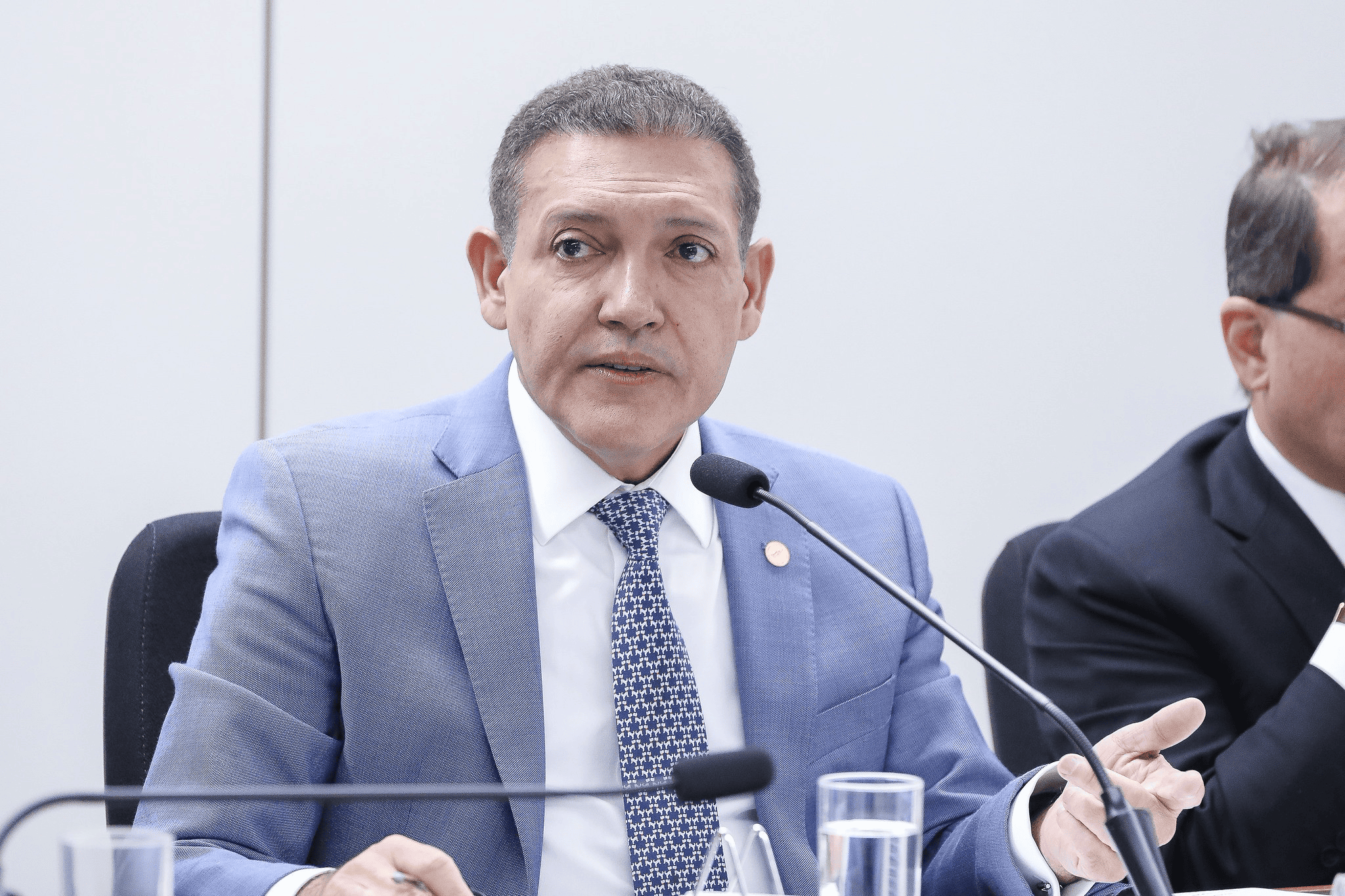 TSE cria órgão para monitorar fake news e uso indevido de IA nas eleições