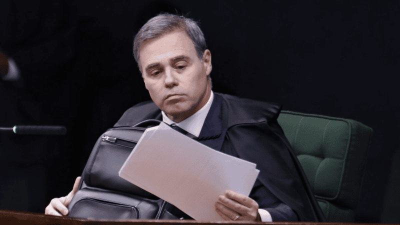 Mendonça apura se outros ministros do STF foram alvo de inteligência da PF