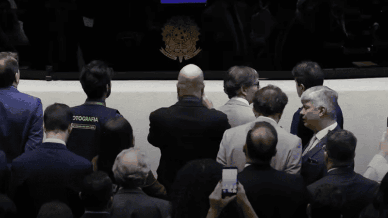 Câmara pode votar novo regime para socorrer ou liquidar bancos