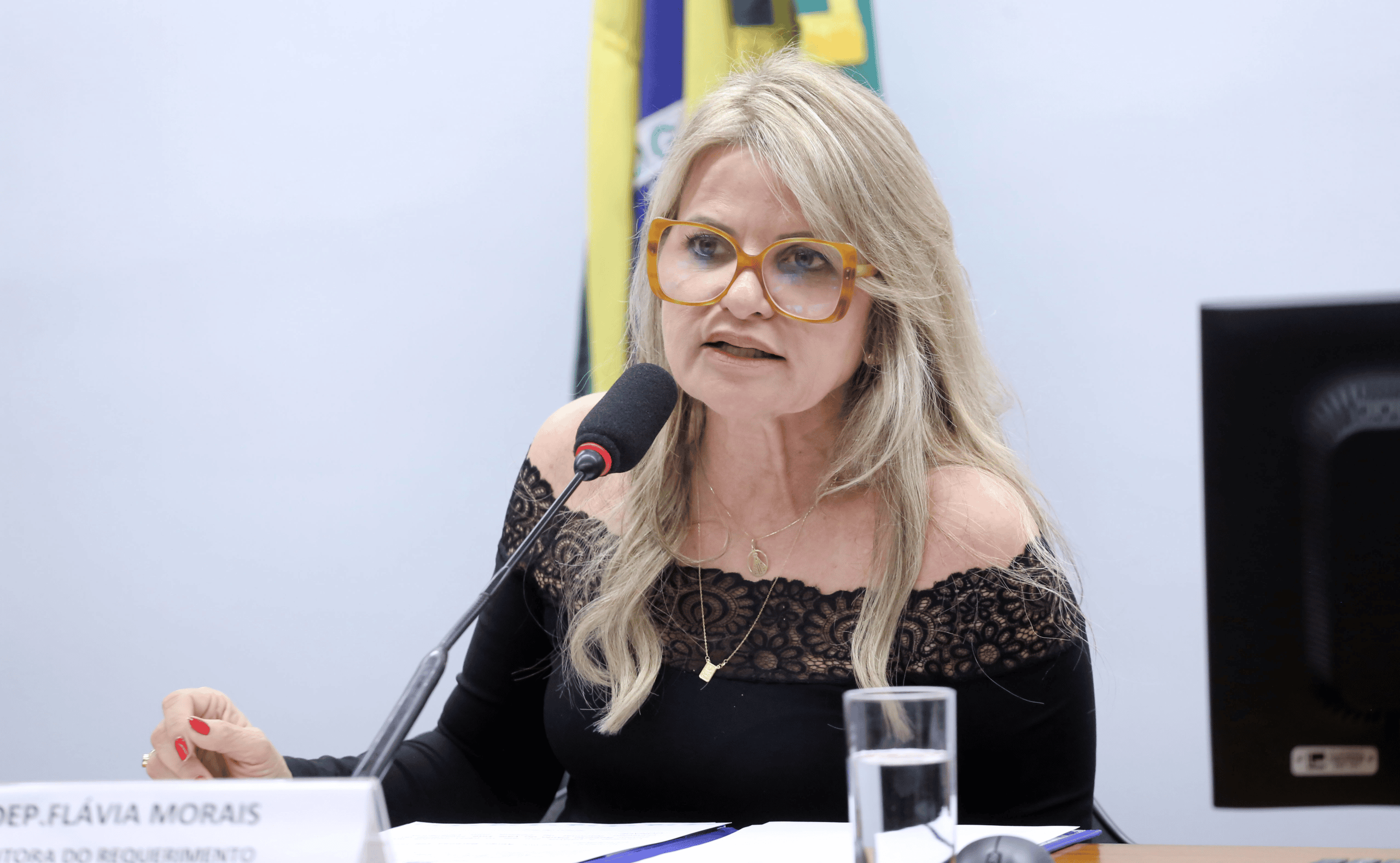 Comissão da Câmara aprova diretrizes para ampliar acesso a remédios de uso contínuo no SUS
